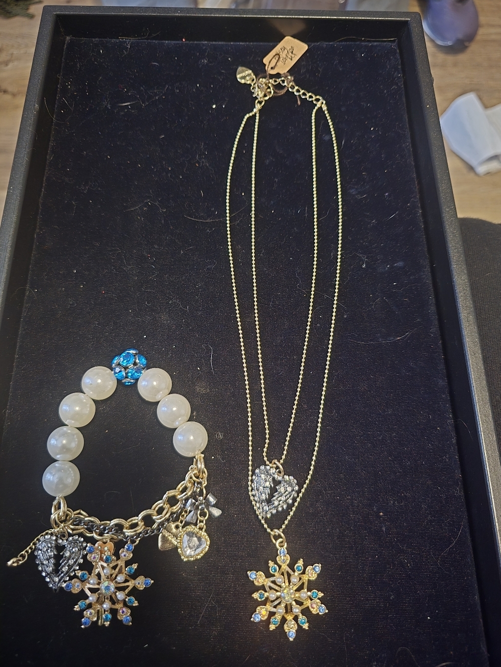 Stunning Gold-Tone Betsey Johnson Necklace and Stretch Charm Bracelet Set
